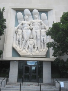 Not sure which state building this is, but I thought the statuary was interesting.
